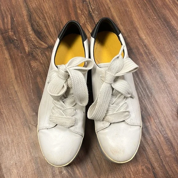 Zara Platform Sneakers - Picture 2 of 4